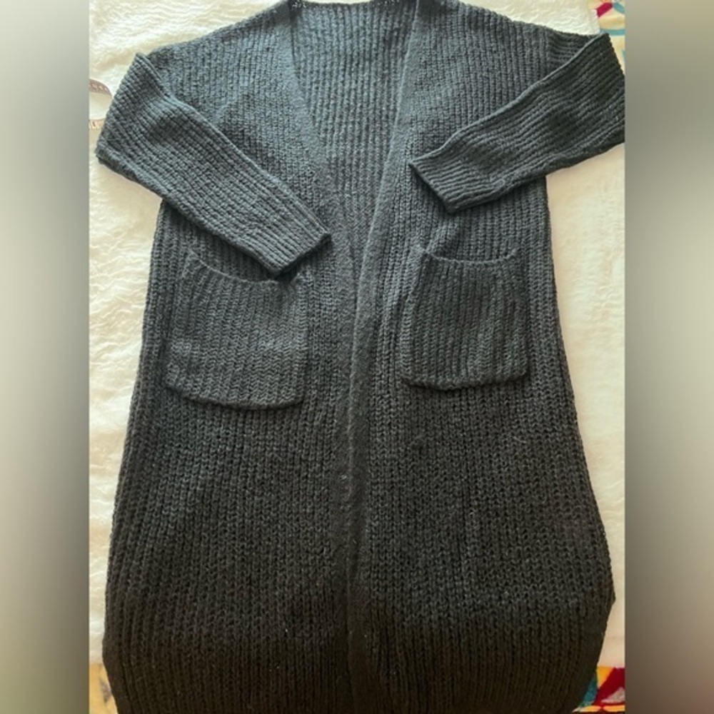 Source Unknown Black Knit Sweater